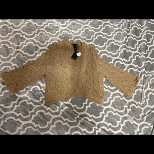 NWT Loose knit cropped cardigan